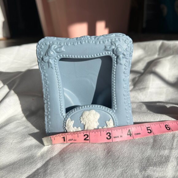 Vintage Blue Ceramic Photo Frame Set – Victorian Cameo Design - Picture 8 of 14